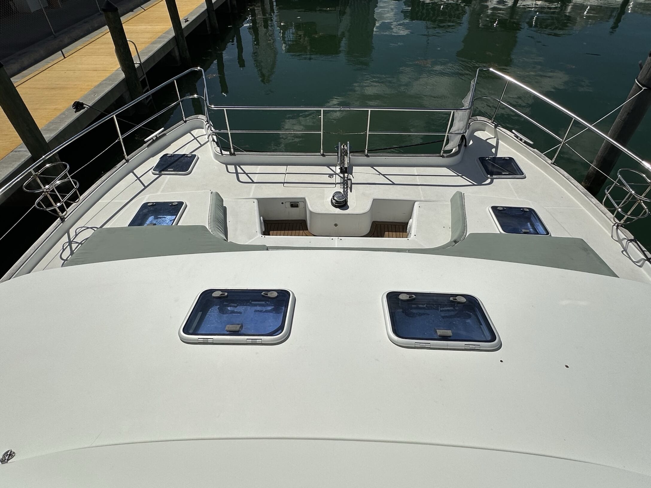 Used Power Catamaran for sale 2003 Lagoon 43 Power 